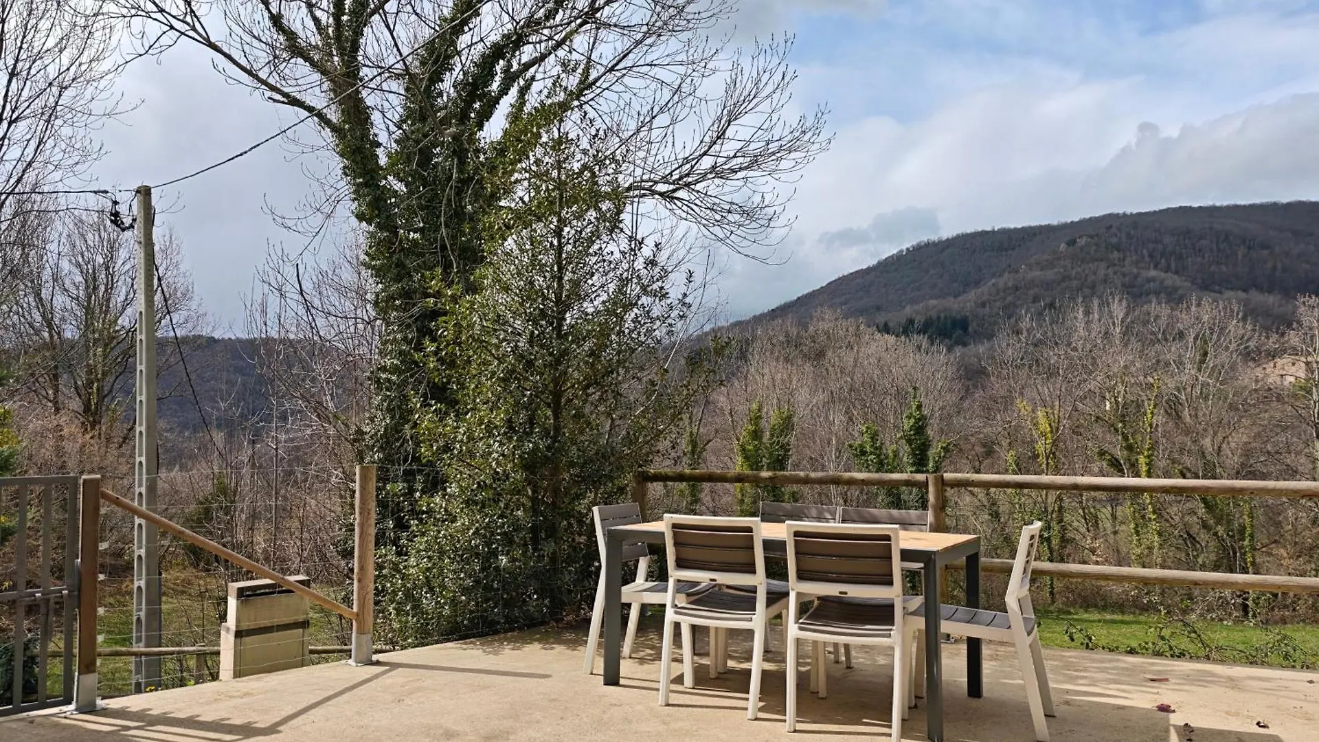 Can Simonet De Rocabruna